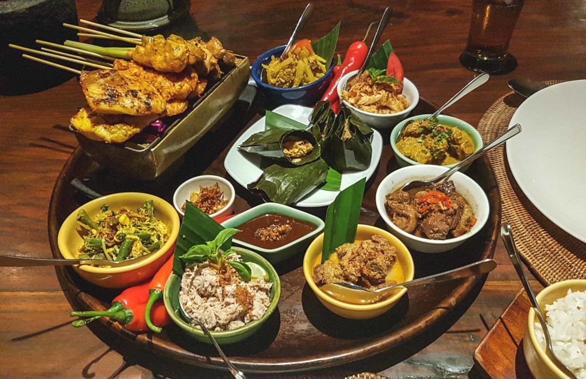 Indonesische Reistafel im Bumbu Bali